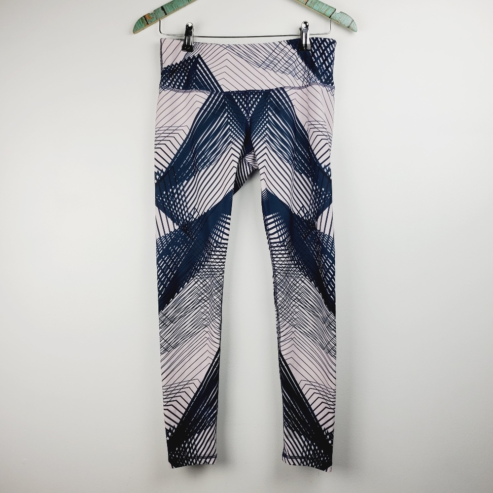 Noli Leggings Geometric Striped Leggings Med NWOT